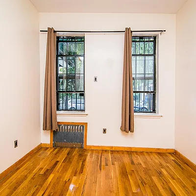 Rented by Nooklyn NYC LLC | media 2