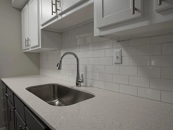 3rd image of 11251 Alpharetta Hwy #202