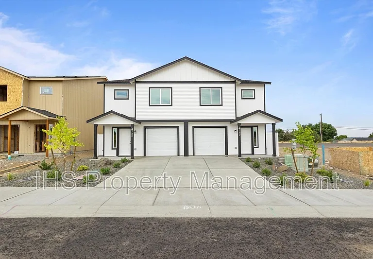 4732 W Quinault Ave — Photo 3