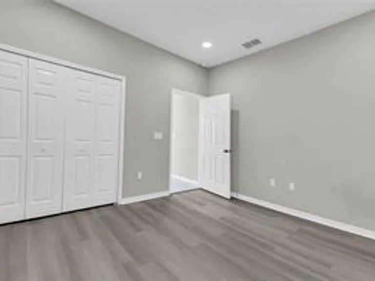 3137 Marine Grass Dr — Photo 30