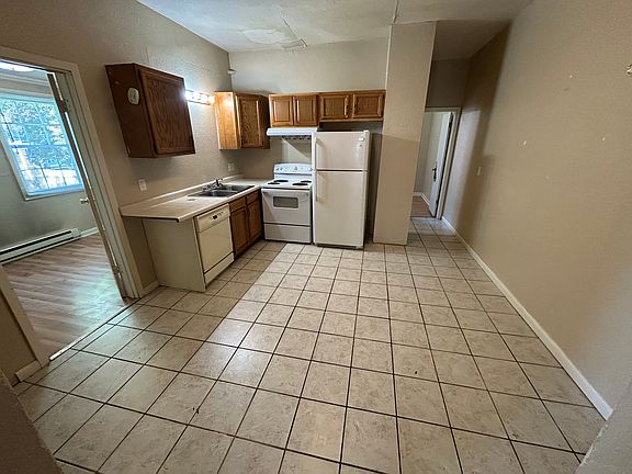 2nd image of 1080 Wilson Ave #1082