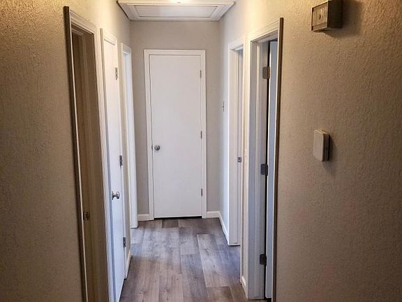 4th image of 832 W 24th St N