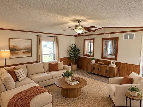 2022 Collier Blvd, Ofallon, MO 63366