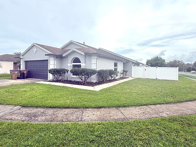 5390 Warrior Ln — Photo 2