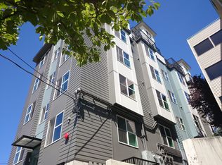 3266 SW Avalon Way, Seattle, WA 98126