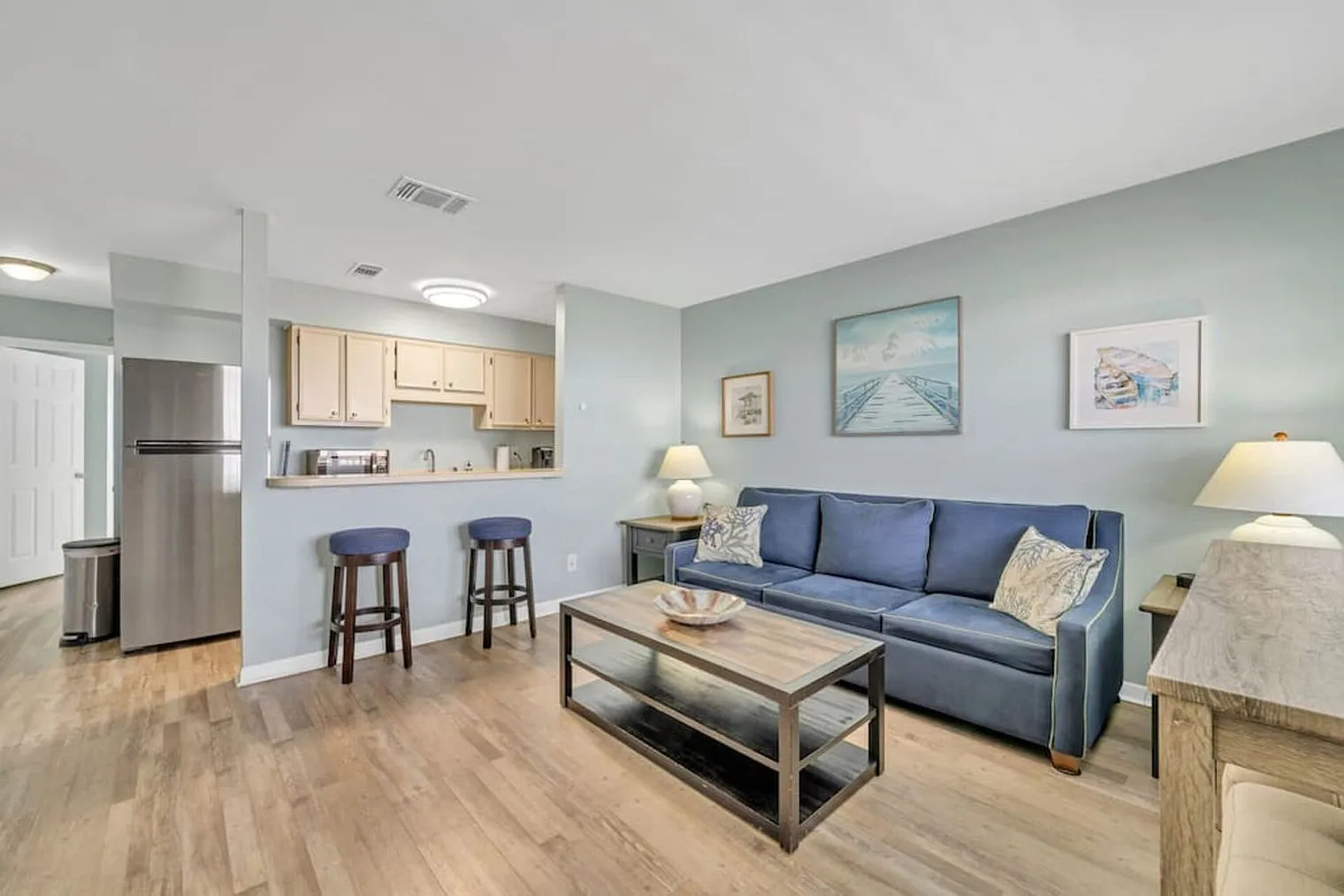 1 bed, 1.0 bath, 2217 sqft, $1,820 — Photo 1