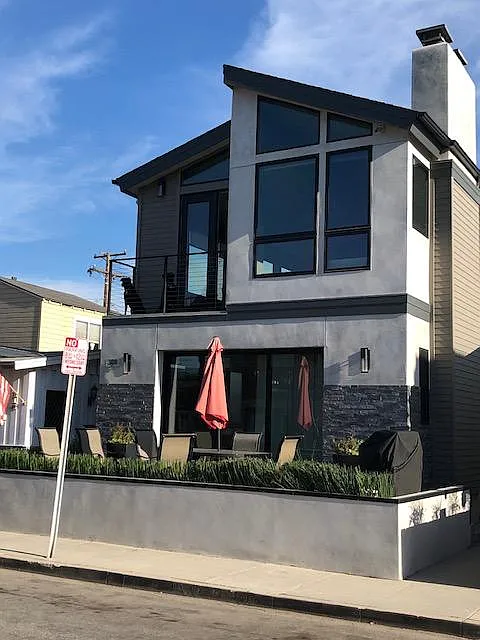 3 bed, 1200 sqft, $9,500 — Photo 3