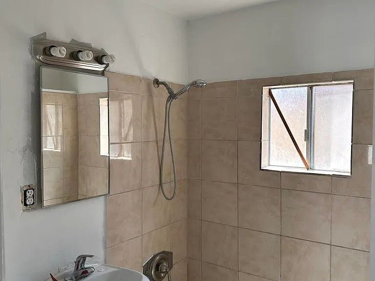 3811 Birch St — Photo 7