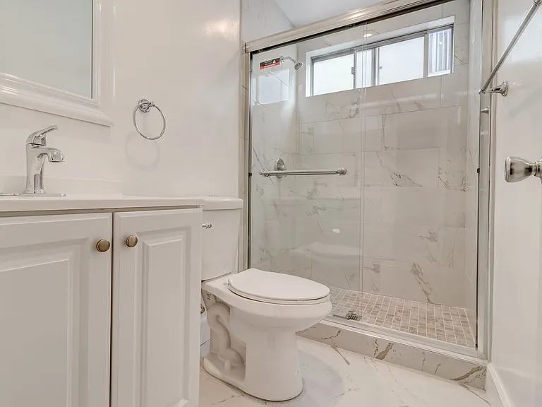1469 S Canfield Ave — Photo 13