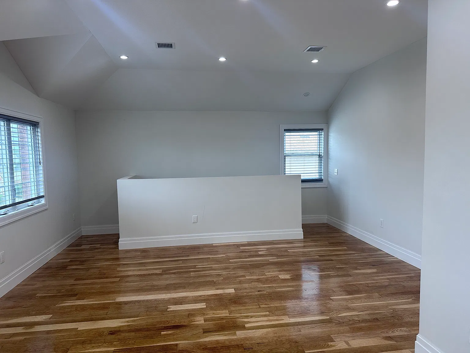 148th Ave, Rosedale — Photo 3