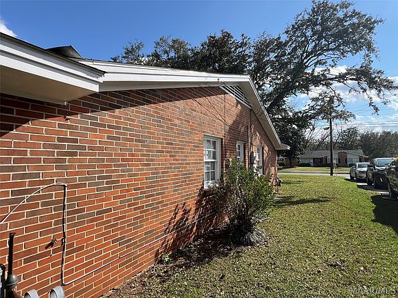 5th image of 3243 N Colonial Dr
