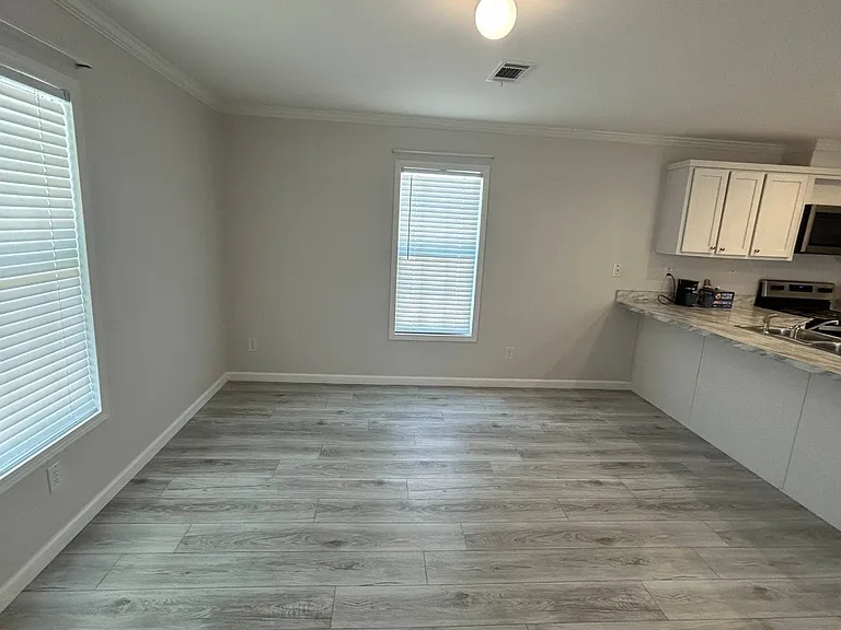 925 301st Blvd E #19 — Photo 8