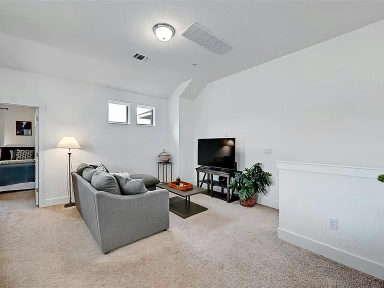 11316 NE Gadsen Ln #52 — Photo 9