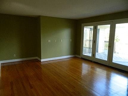 4th image of 16 Wendover Sq