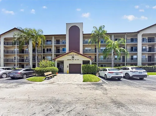 13055 SW 15th Ct Photo 1