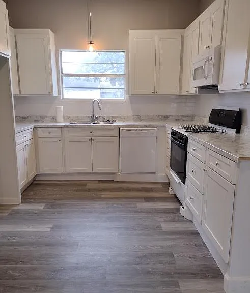 219 Colquitt St — Photo 8
