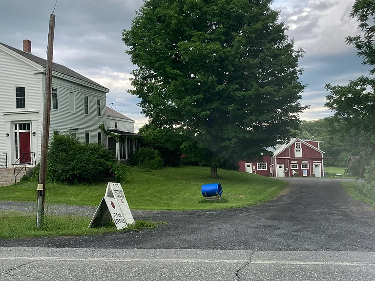 886A Route 74 E #A — Photo 18