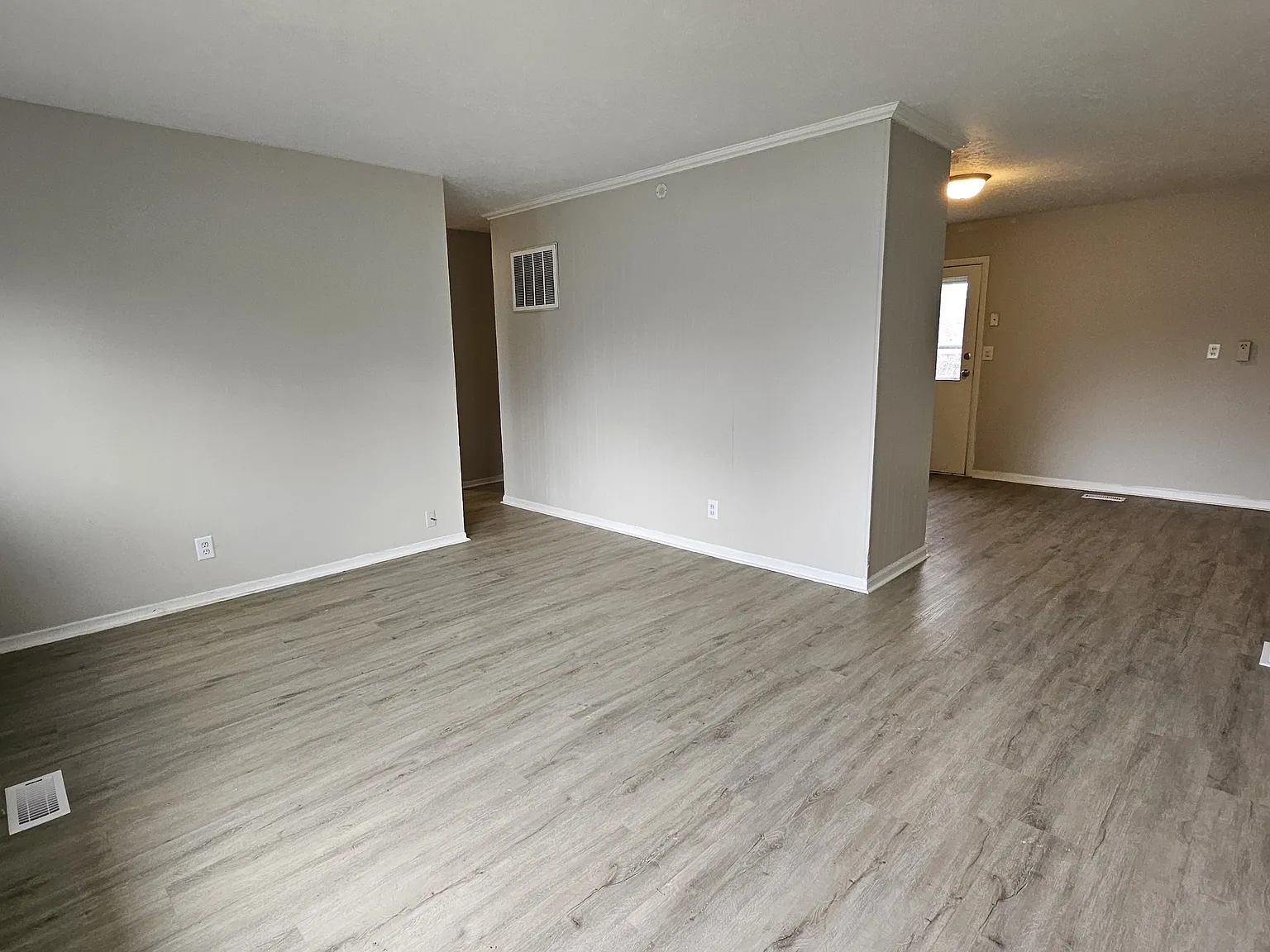 7812 Souter Drive - 1 — Photo 3