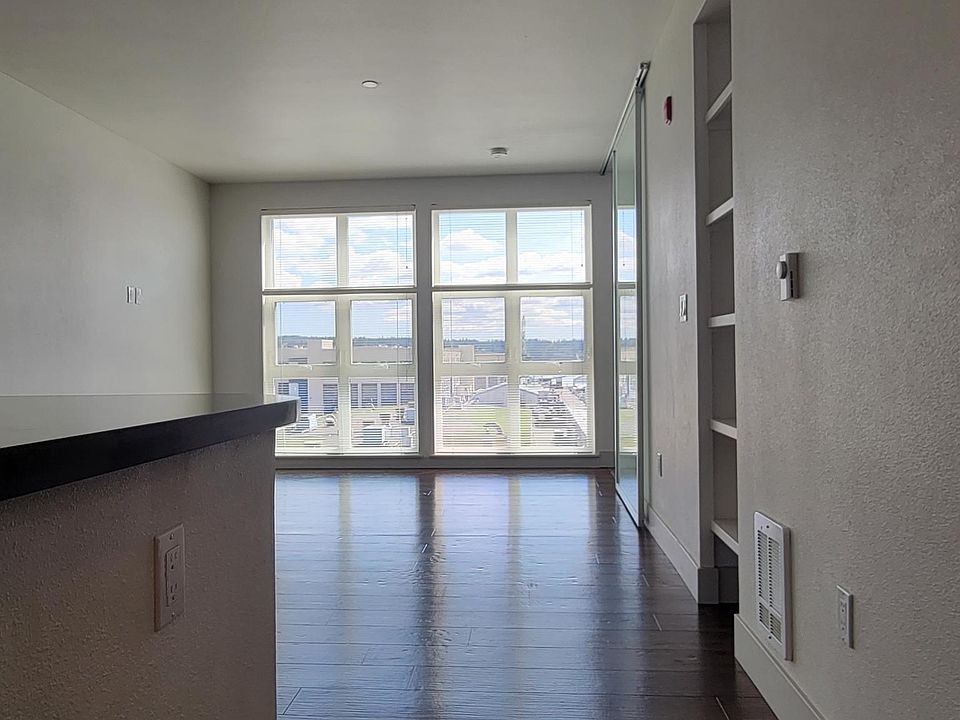1st image of 606 Burwell St APT 110