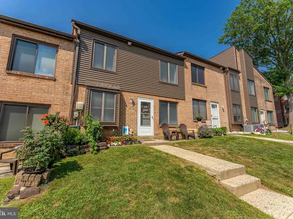 5200 Hilltop Dr APT G16, Brookhaven, PA 19015
