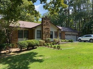 69 Pontevedra Dr, Hot Springs, AR 71909