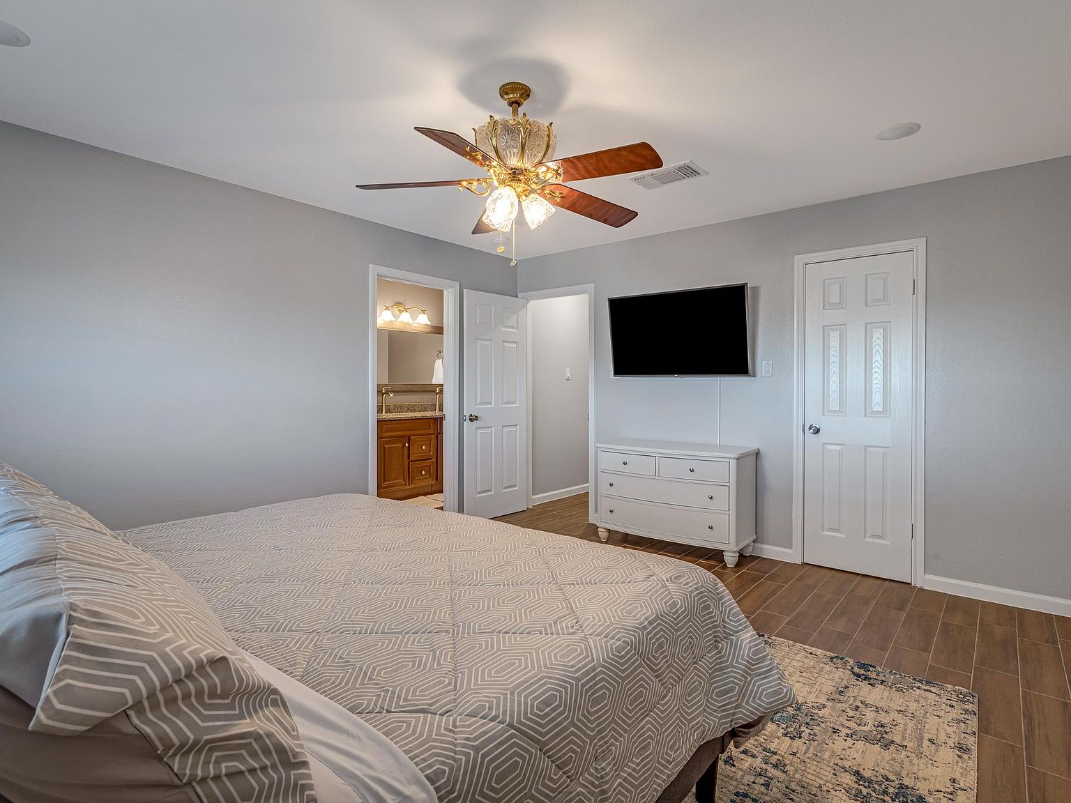 San Antonio, TX 78251