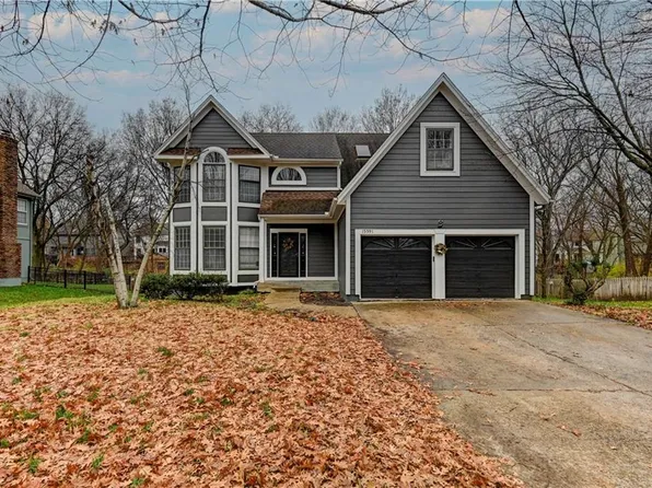 15591 W 141st St, Olathe, KS 66062