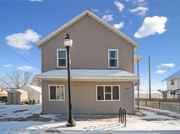 1550 Dows St, Ely, IA 52227