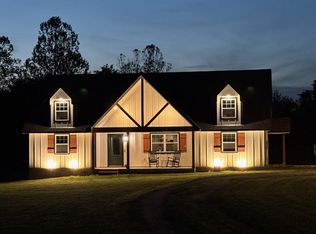 15924 Peterson Rd, Gentry, AR 72734