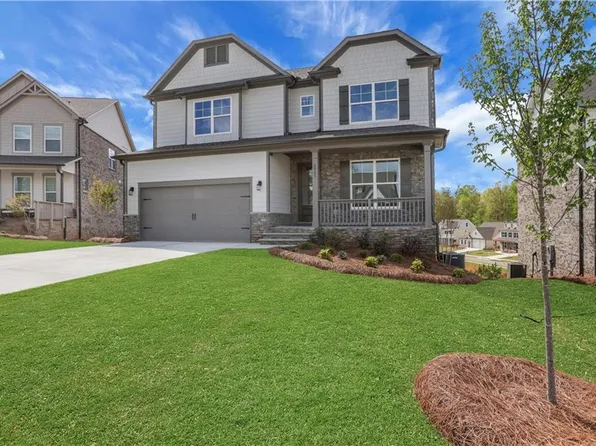 7041 Manchester Dr, Flowery Branch, GA 30542