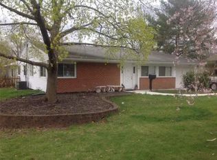 4 Newman Rd, Kendall Park, NJ 08824