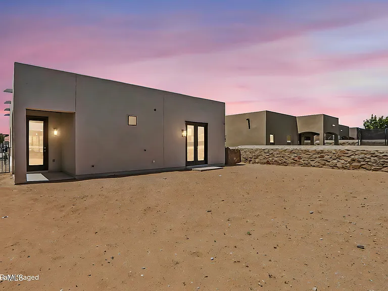14941 Tierra Coruna Ave — Photo 37