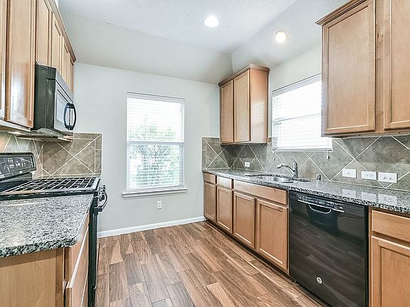 5th image of 25526 Lockspur Dr