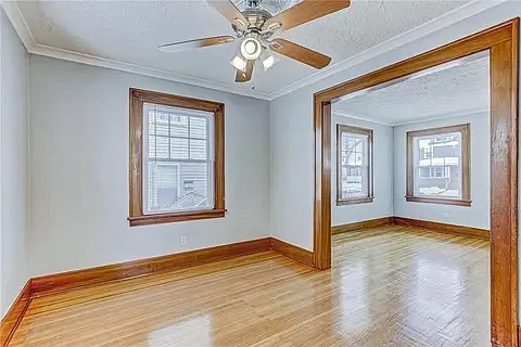 35 Brookdale Ave — Photo 8