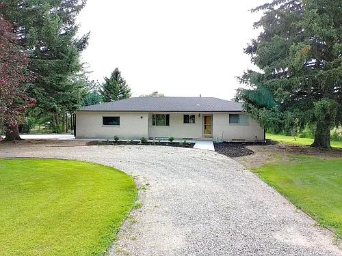 4267 N 55 E Photo 1
