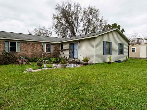 2nd image of 9318 N Palafox St #A