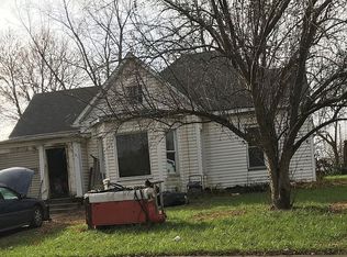 101 S 4th St, San Jose, IL 62682