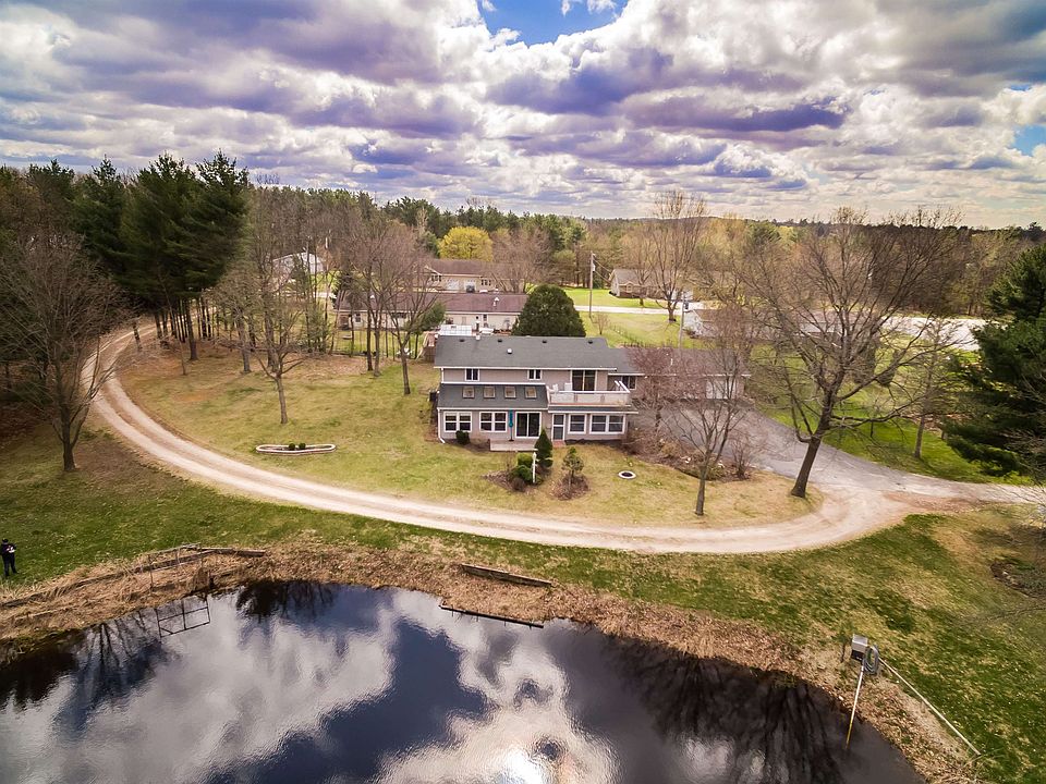 N2377 Hillside St, Wautoma, WI 54982 Zillow
