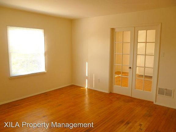 4th image of 2543 1st Ave
