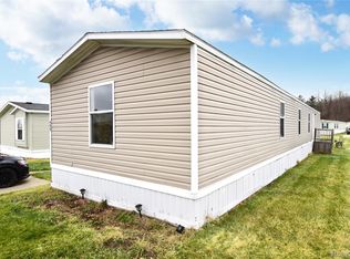 490 Harrison Dr, Davison, MI 48423