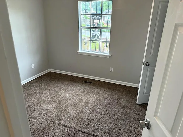 508 Closhire Ln — Photo 27