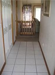3rd image of 909 Bunting Ln