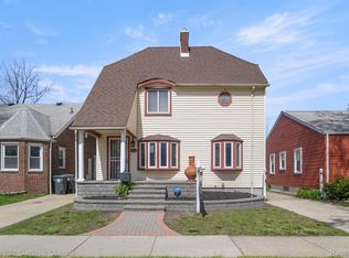 18835 Ruth St, Melvindale, MI 48122