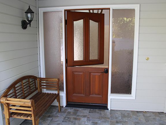 2nd image of 944 Gardenia Way