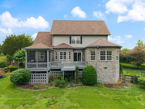5th image of 2216 Twin Peaks Ct