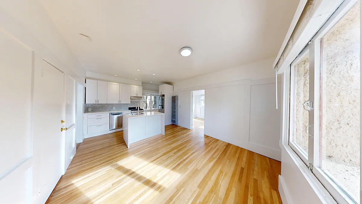 Building Photo - 1077 Ashbury Street