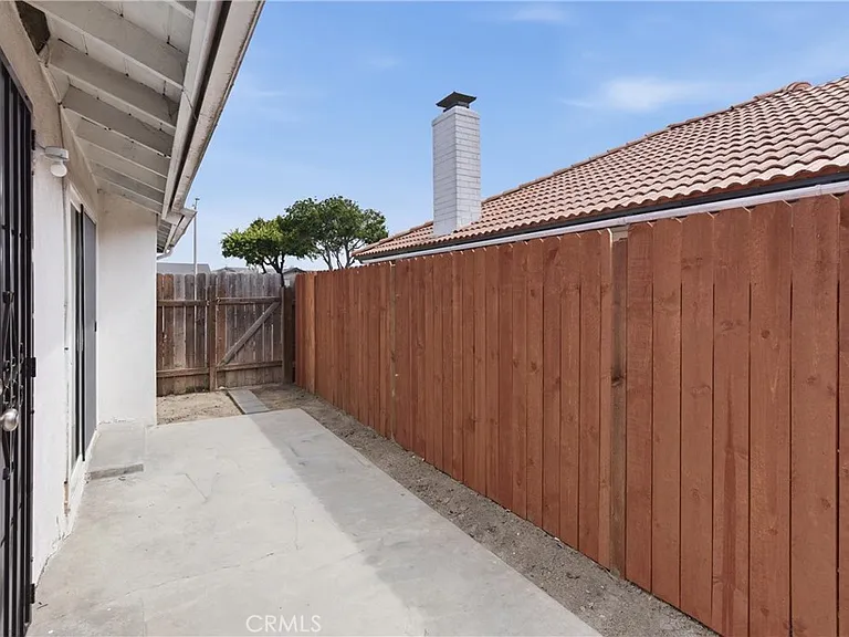 7082 Heil Ave #1 — Photo 7