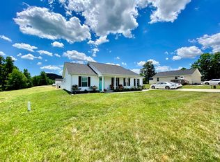 20 Wisteria Ln, Morehead, KY 40351
