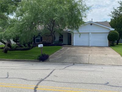 2225 Shady Brook Dr, Bedford, TX, 76021