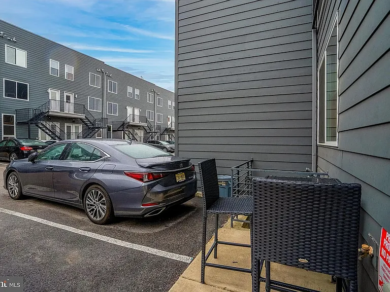 1218 N Orkney St #1 — Photo 30